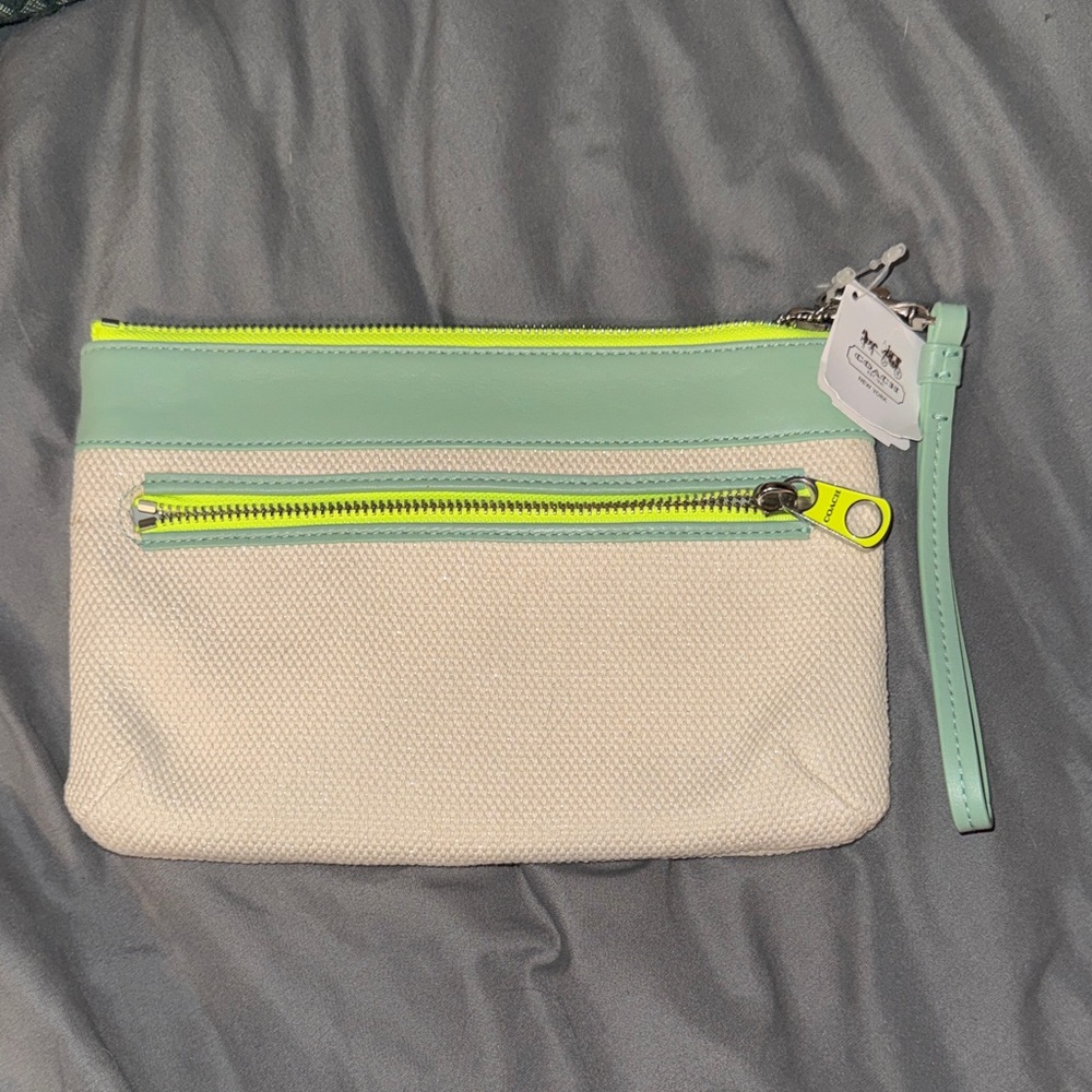 Coach beach canvas Wristlet-NWT